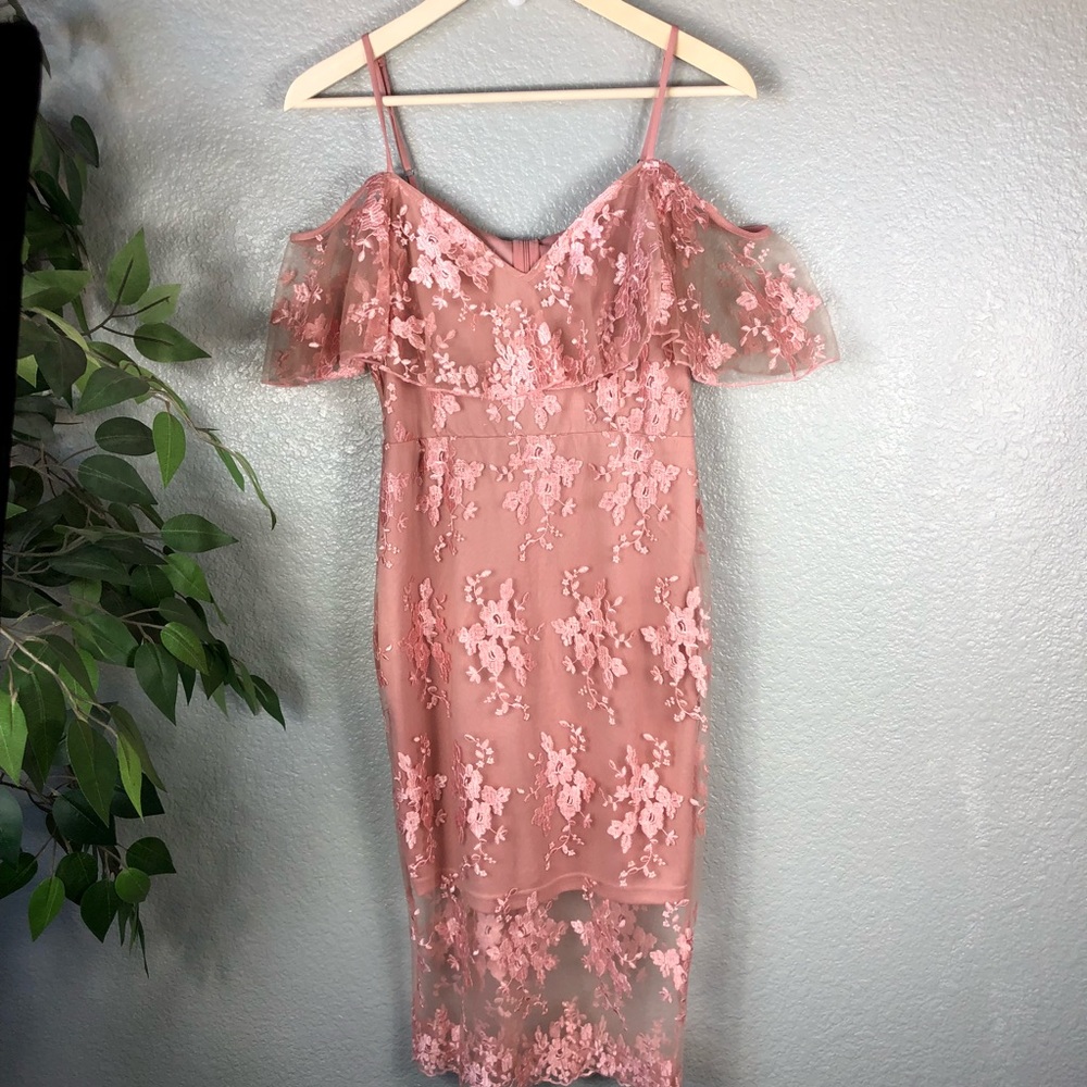 Elegant Stunning Beautiful Pink Floral Dress